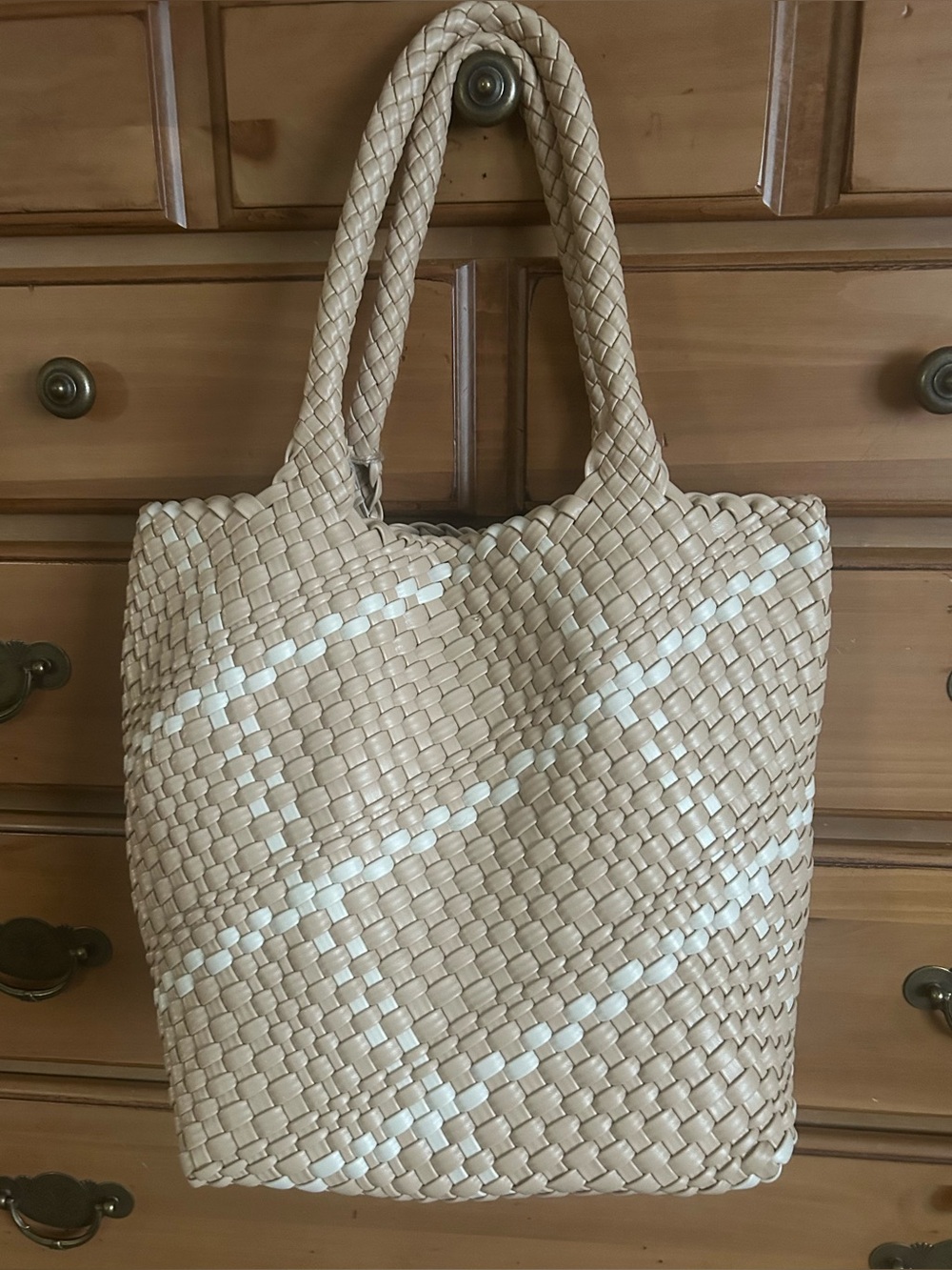 Expressions NYC NWOT Woven Vegan Tote Bag in Natural Tan/Cream